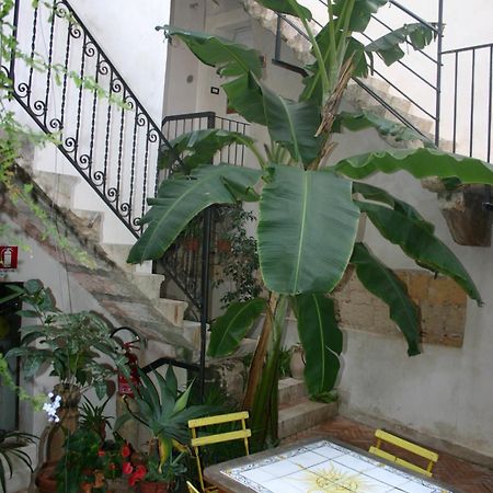Il Cortiletto Hotel Trapani Kültér fotó