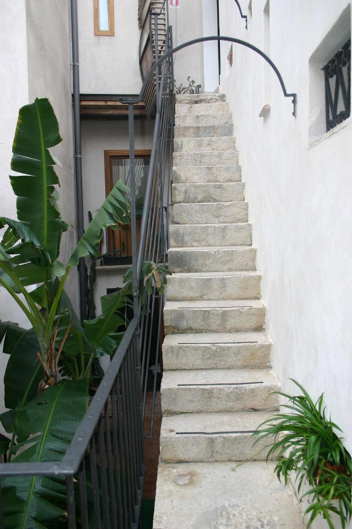 Il Cortiletto Hotel Trapani Kültér fotó